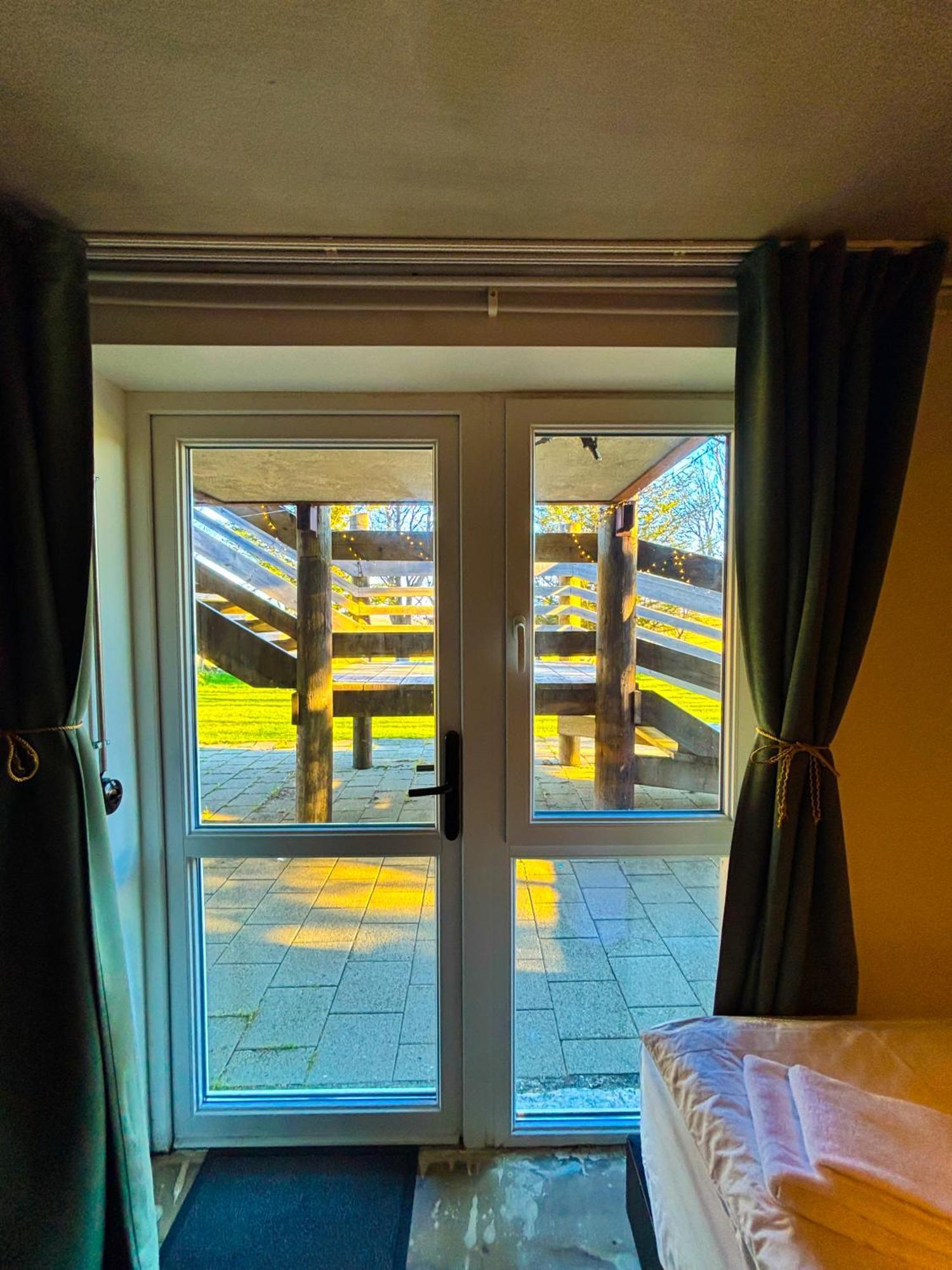 Bru Country Estate Hotel Selfoss Bagian luar foto
