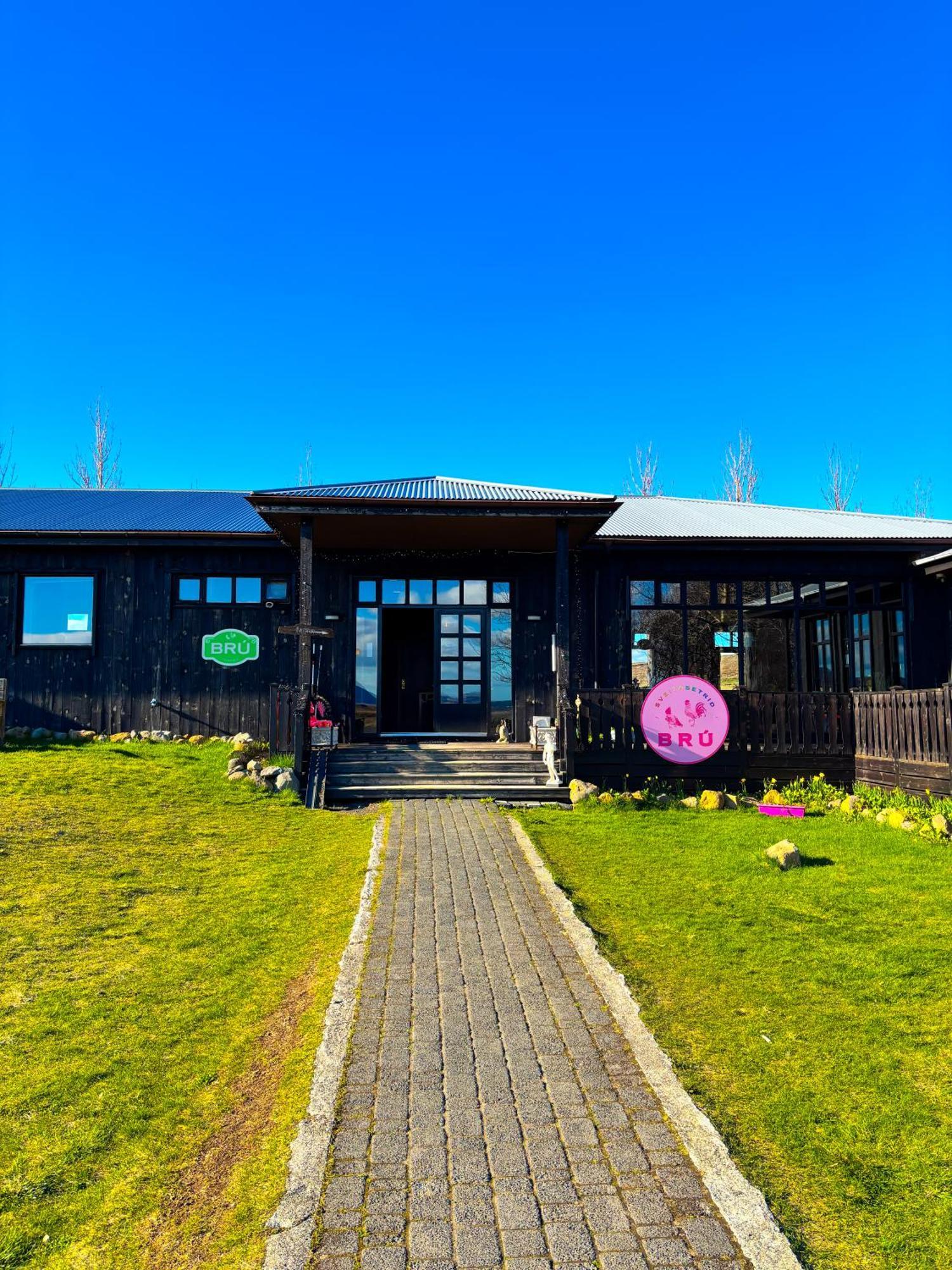 Bru Country Estate Hotel Selfoss Bagian luar foto