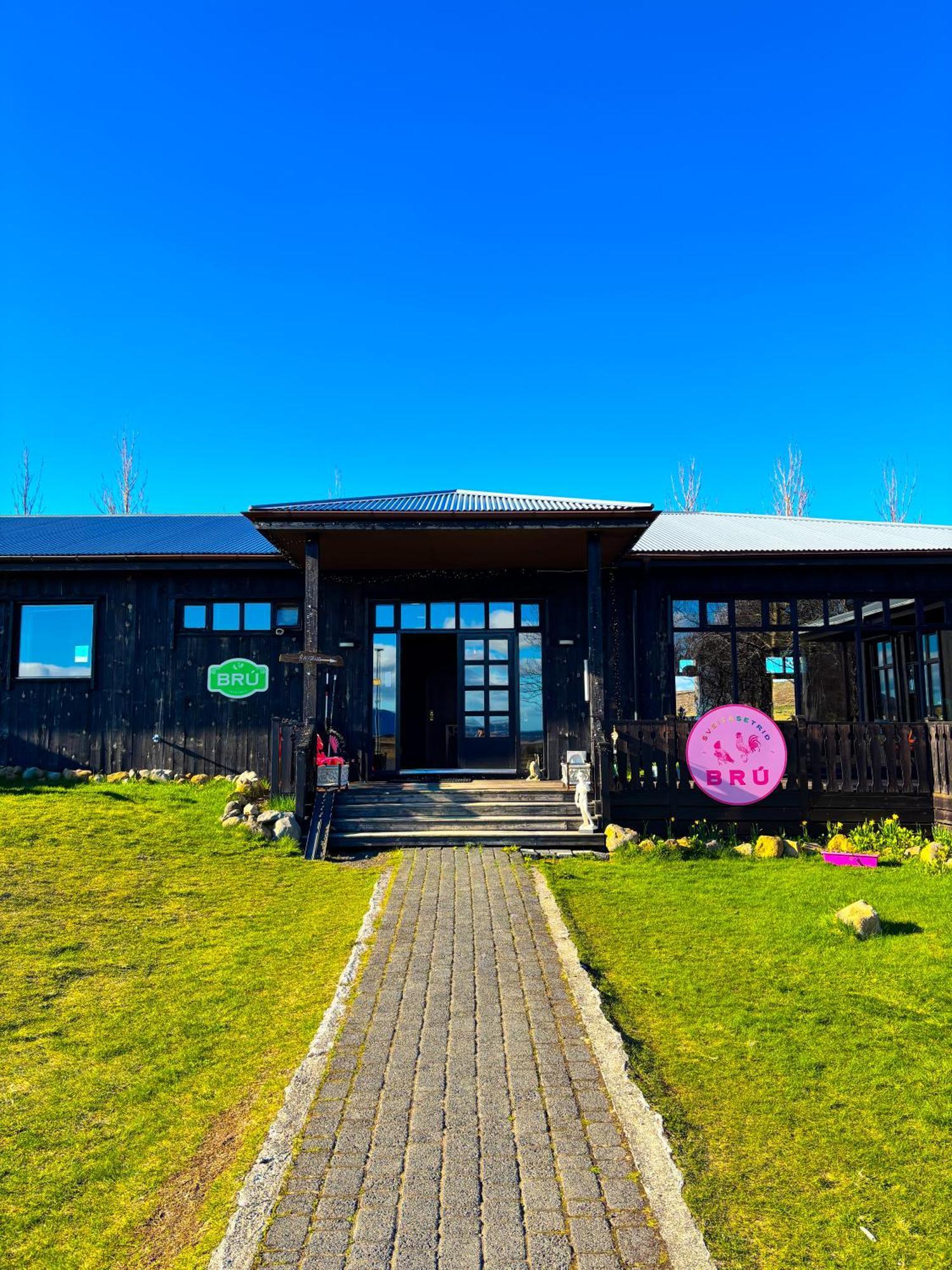 Bru Country Estate Hotel Selfoss Bagian luar foto