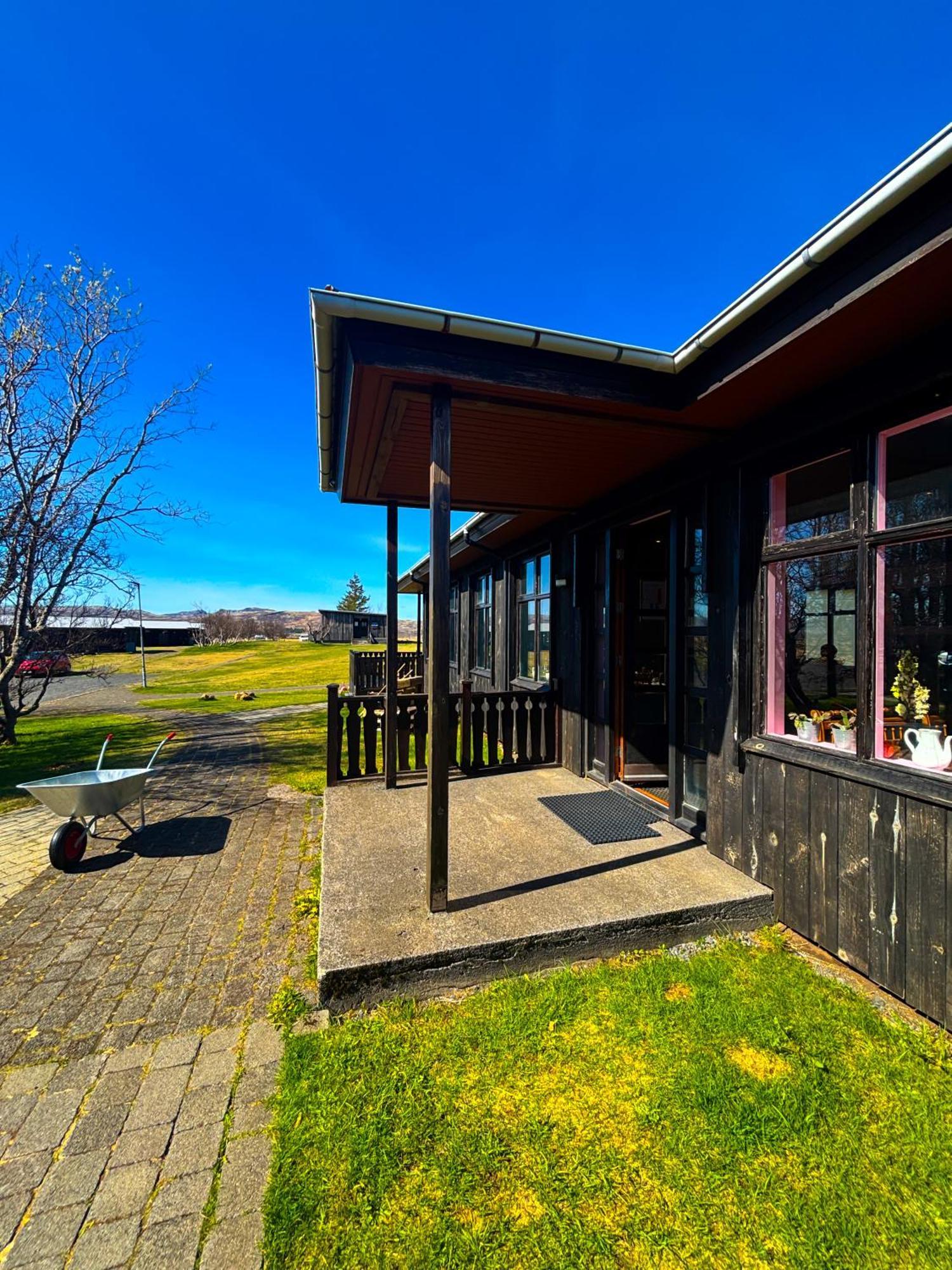 Bru Country Estate Hotel Selfoss Bagian luar foto